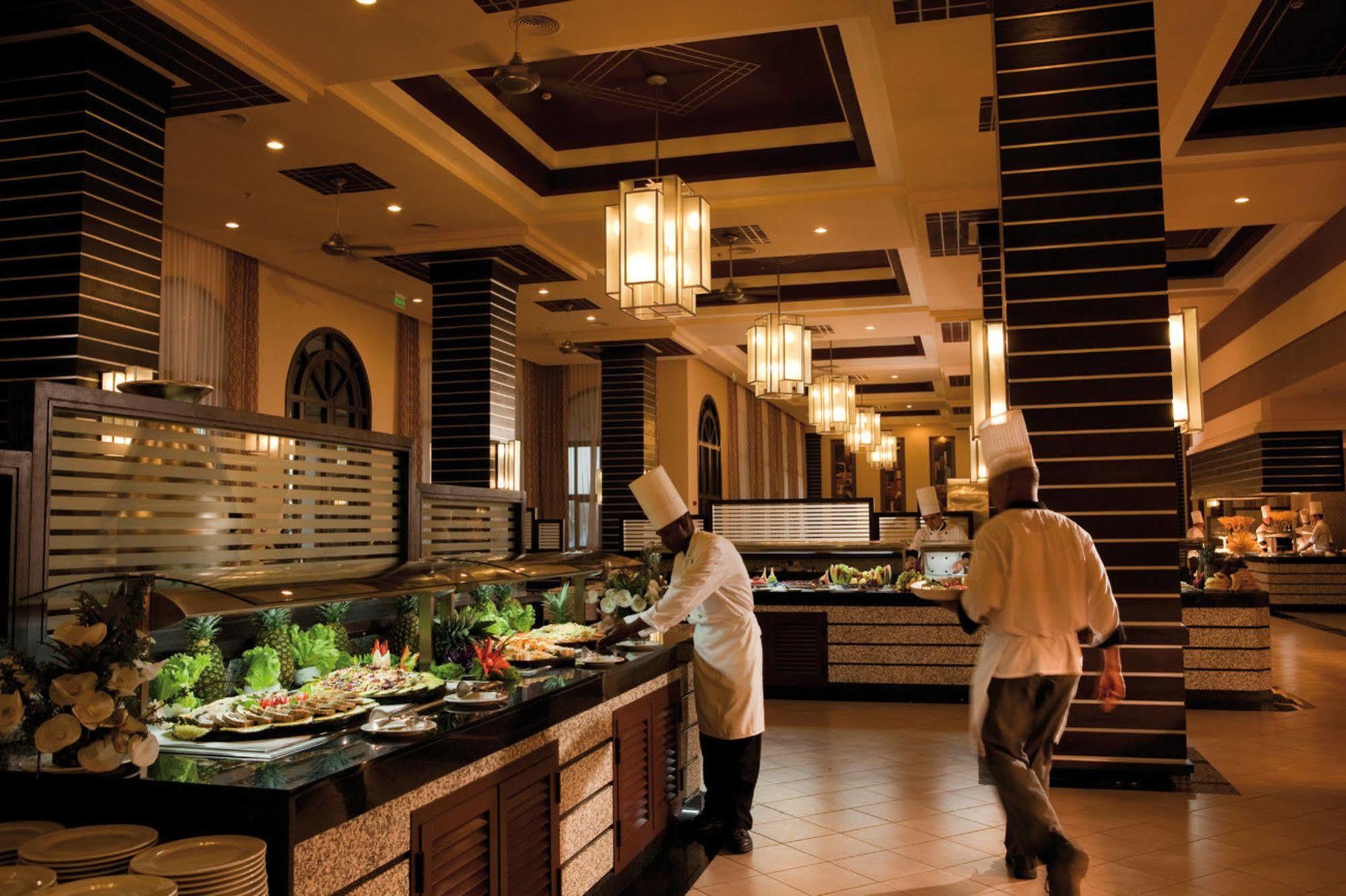 Riu Guanacaste Hotel Sardinal Restaurant photo
