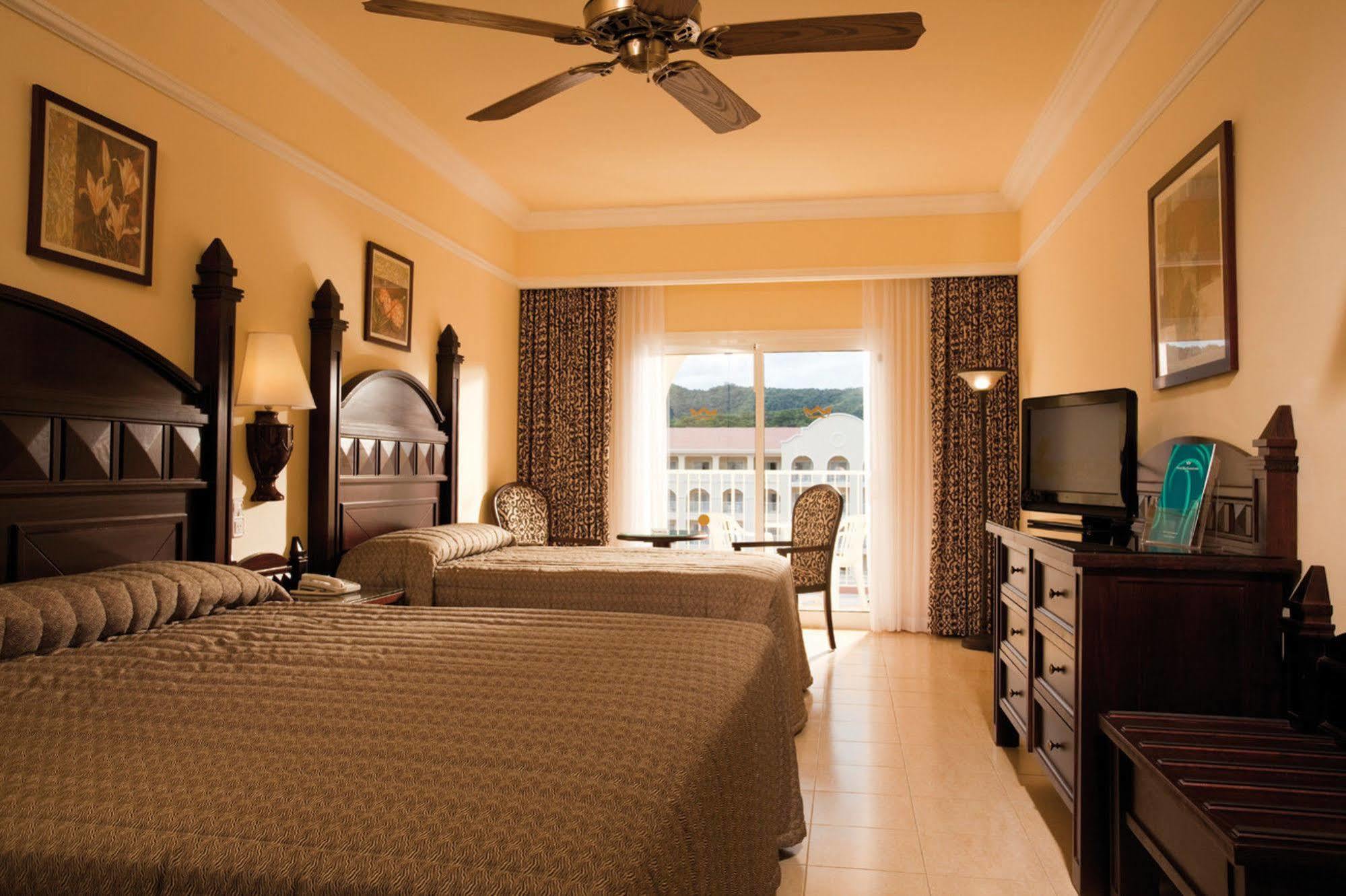Riu Guanacaste Hotel Sardinal Room photo