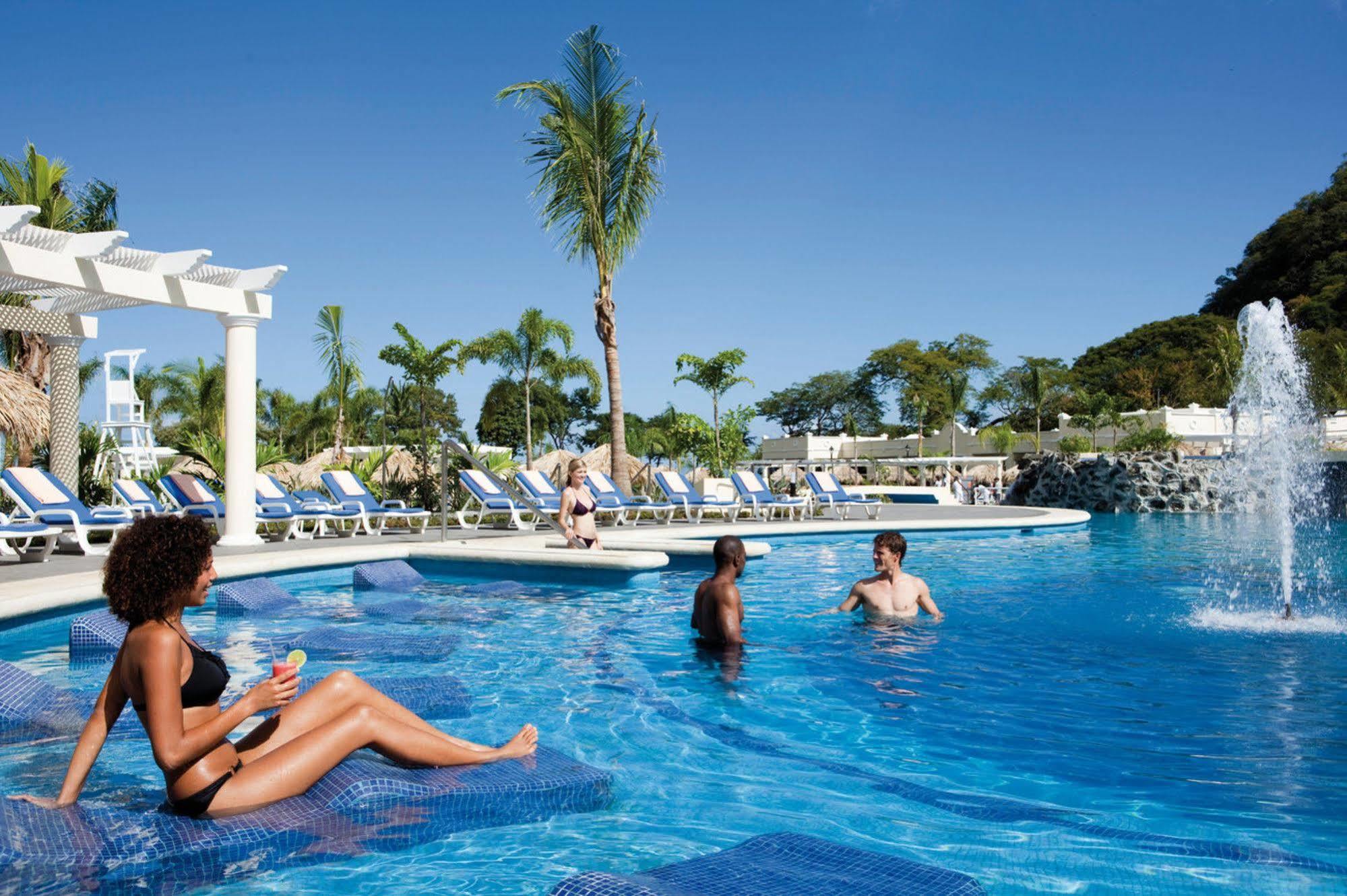 Riu Guanacaste Hotel Sardinal Exterior photo